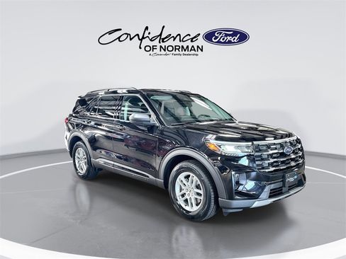 New 2026 Ford Explorer Active image 11