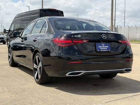 Used 2025 Mercedes-Benz C 300 Sedan image 7