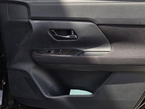 New 2026 Nissan Kicks S FWD image 8