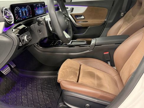 Used 2025 Mercedes-Benz CLA 250 CLA 250 image 13