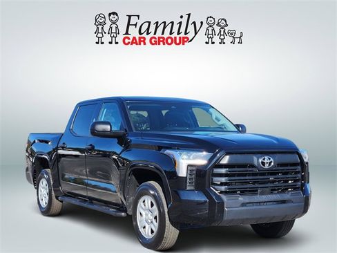 Used 2023 Toyota Tundra SR w/ SR Tow Package image 2