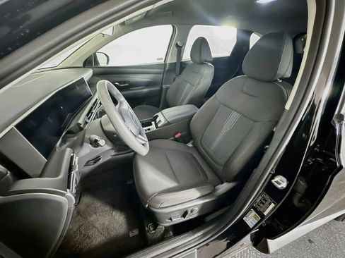 Used 2026 Hyundai Tucson SEL FWD image 13