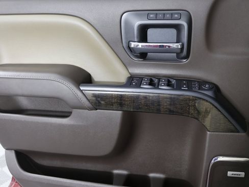 Used 2016 GMC Sierra 2500 Denali w/ Duramax Plus Package image 28