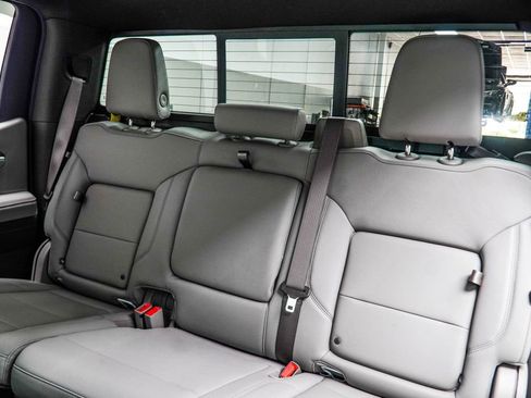 Used 2024 GMC Sierra 1500 SLT w/ SLT Premium Plus Package image 44