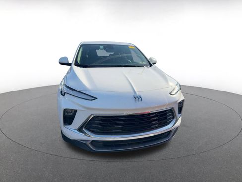 Used 2025 Buick Encore GX Preferred image 3