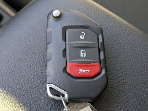 New 2026 Jeep Gladiator Sport image 25