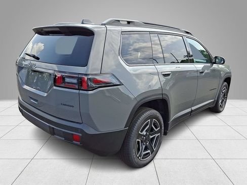 New 2026 Jeep Cherokee Laredo AWD/4WD image 4