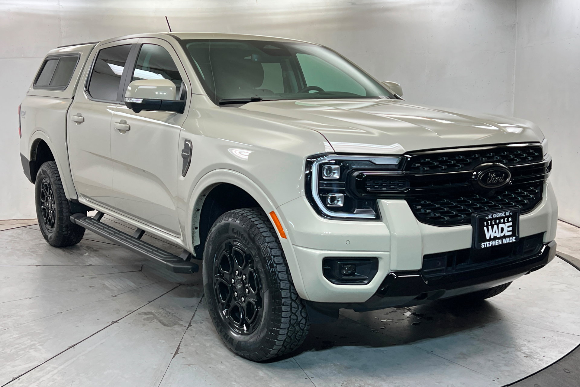 Used 2025 Ford Ranger Lariat w/ FX4 Off-Road Package AWD/4WD image 8