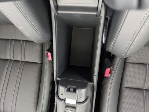 New 2026 Honda HR-V EX-L image 25