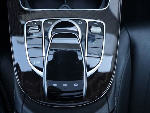 Used 2019 Mercedes-Benz E 450 4MATIC Sedan w/ Premium Package image 28