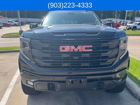 Used 2025 GMC Sierra 1500 Elevation w/ Elevation Premium Package AWD/4WD image 12