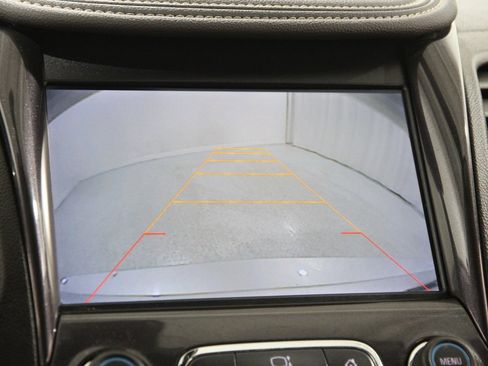 Used 2014 Chevrolet Impala LT w/ Convenience Package image 13