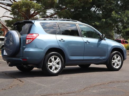 Used 2011 Toyota RAV4 4WD w/ Upgrade Value Pkg image 5