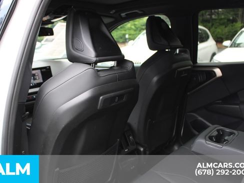 Used 2025 BMW X3 xDrive30i AWD/4WD image 17