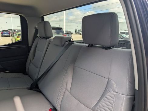 Used 2024 Toyota Tundra SR5 AWD/4WD image 27