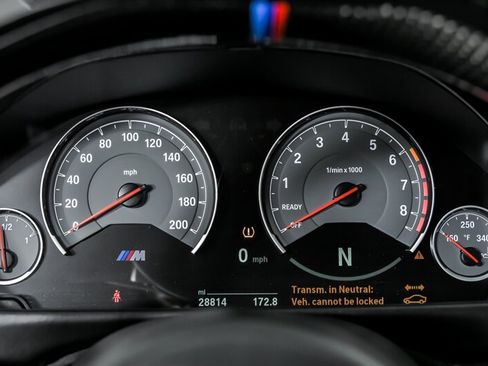 Used 2018 BMW M3 RWD image 22
