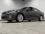 Used 2018 Kia Optima S image 4