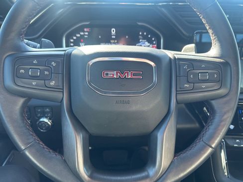 Used 2024 GMC Sierra 1500 AT4X image 21