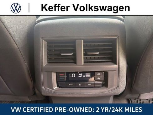 Certified 2023 Volkswagen Atlas SE w/ Black Wheel Package AWD/4WD image 32