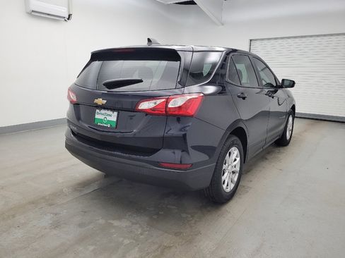 Used 2020 Chevrolet Equinox LS image 9