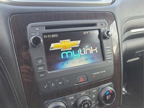 Used 2016 Chevrolet Traverse LT image 15