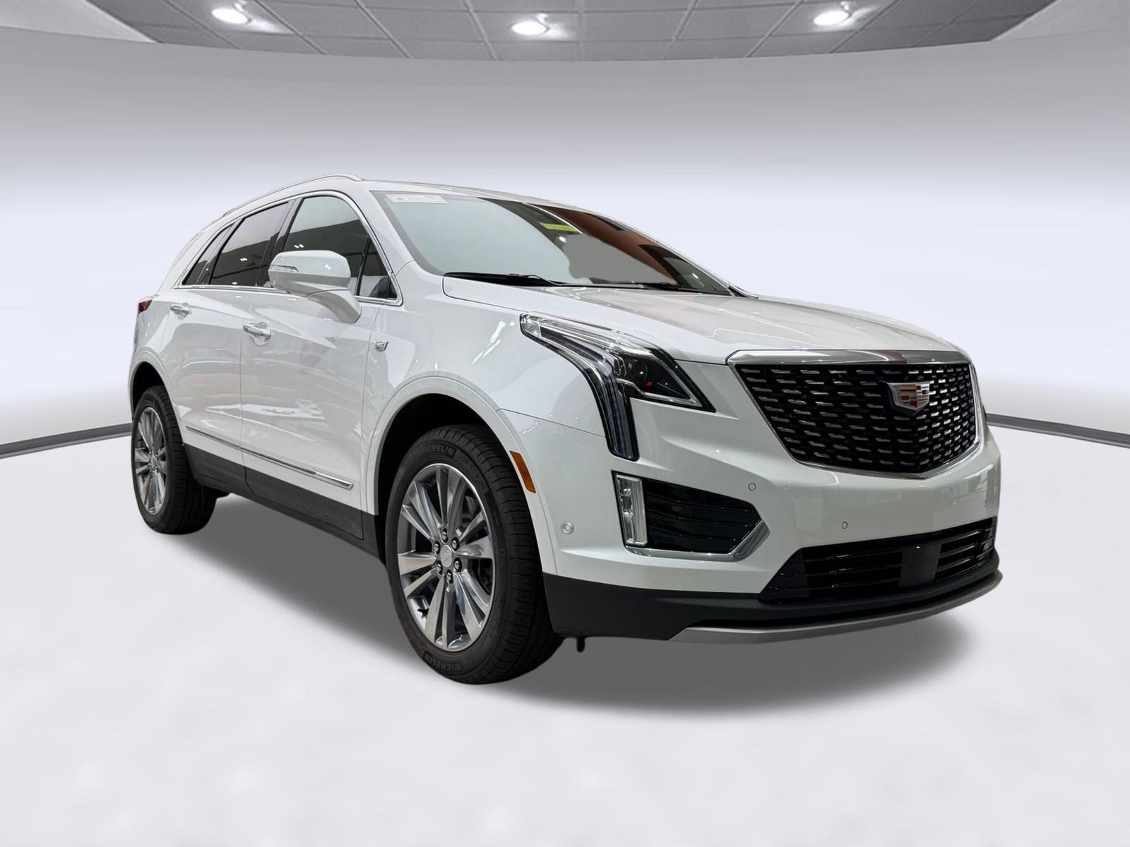 Certified 2026 Cadillac XT5 Premium Luxury w/ Driver Assist Package FWD image 7