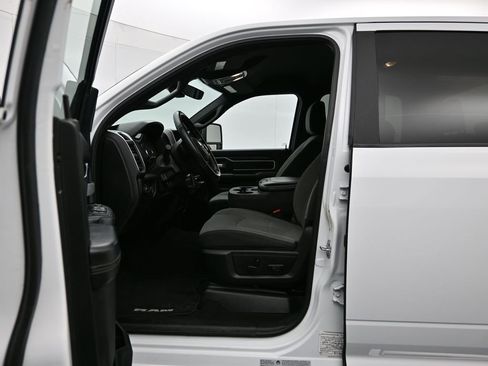 Used 2024 RAM 3500 Big Horn image 20