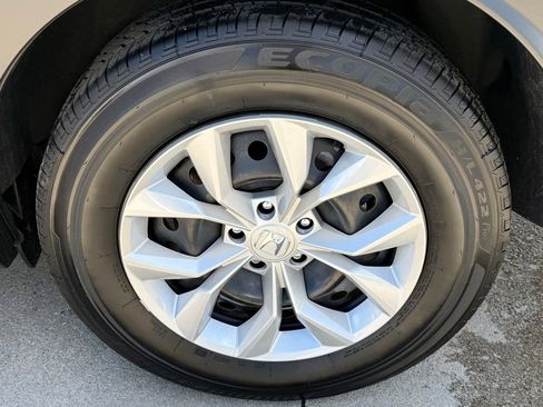 Certified 2025 Honda CR-V LX image 13