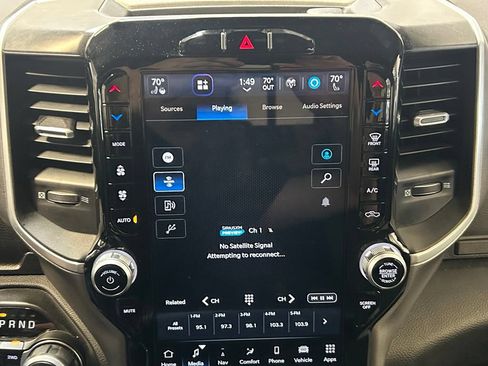 Used 2023 RAM 1500 Big Horn AWD/4WD image 17