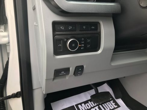 Certified 2024 Ford F450 Limited w/ FX4 Off-Road Package image 7