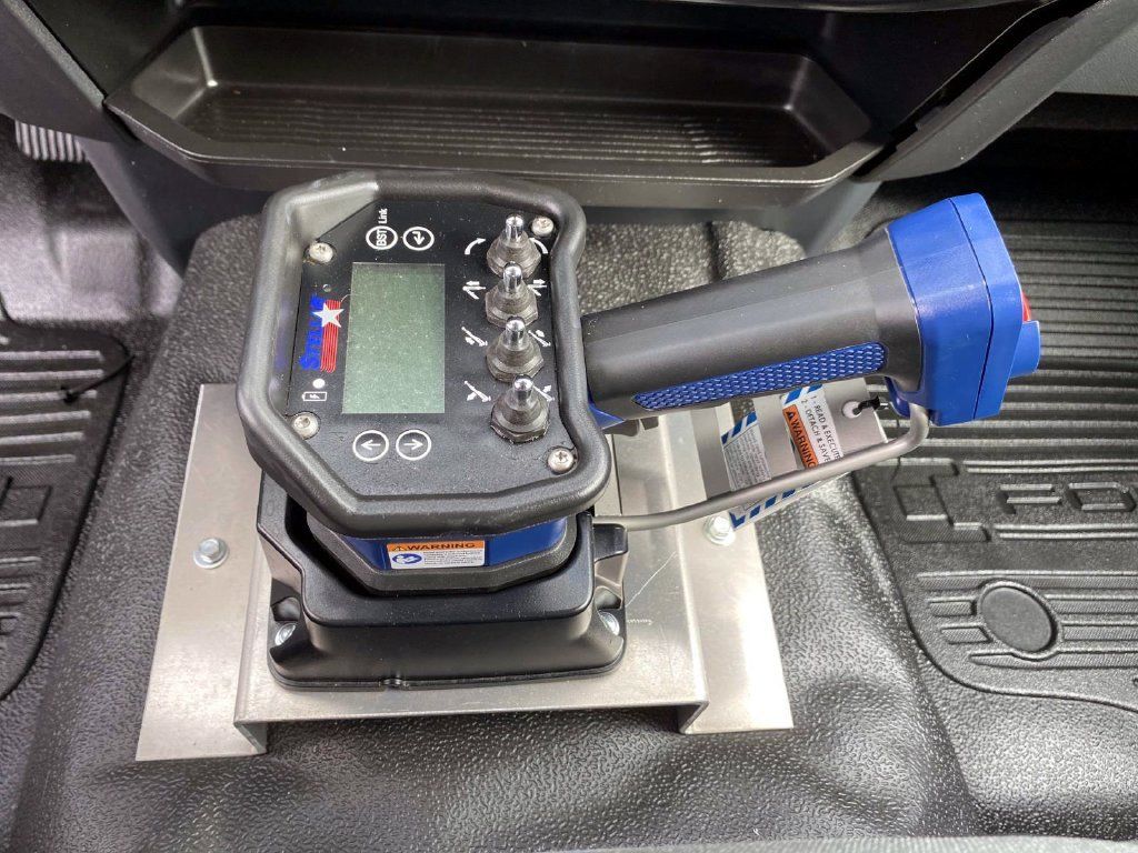 Used 2025 Ford F550 4x4 Regular Cab Super Duty image 20