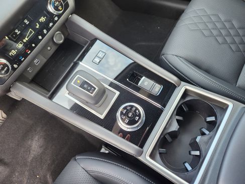 New 2025 Mitsubishi Outlander SEL Black Edition image 15