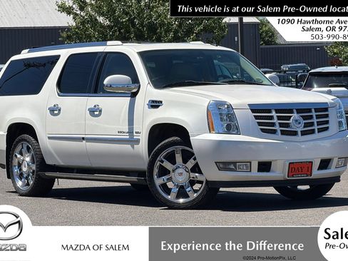 Used 2011 Cadillac Escalade ESV Premium AWD/4WD image 1
