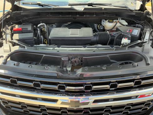 Used 2021 Chevrolet Tahoe Z71 w/ Z71 Off-Road Package image 33