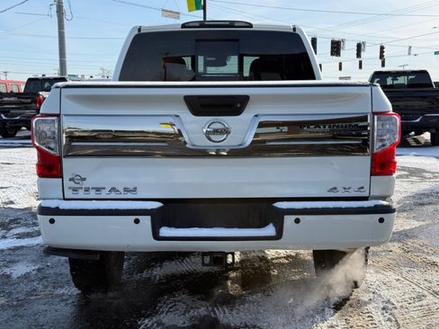 Used 2018 Nissan Titan Platinum Reserve image 7