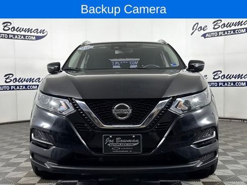 Used 2020 Nissan Rogue Sport SV image 3