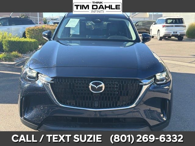 Used 2025 MAZDA CX-90 Plug-In Hybrid w/ Preferred AWD/4WD image 4
