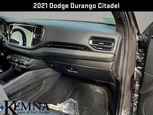 Used 2021 Dodge Durango Citadel image 28
