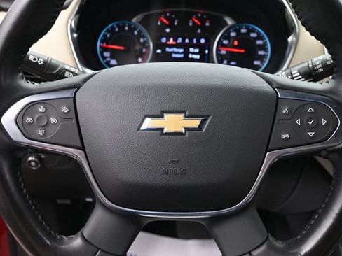 Used 2022 Chevrolet Traverse LT AWD/4WD image 27