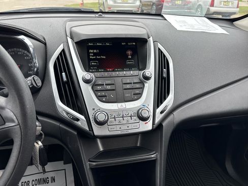 Used 2017 GMC Terrain SLE FWD image 15