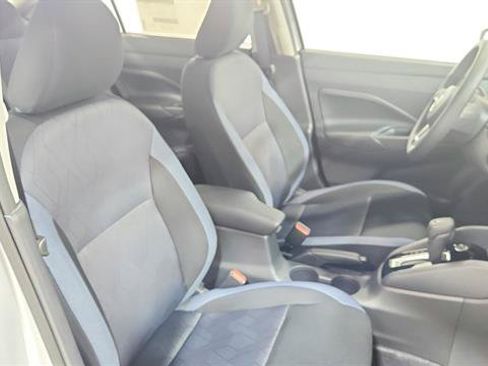 Certified 2025 Nissan Versa SV w/ Trunk Package FWD image 23