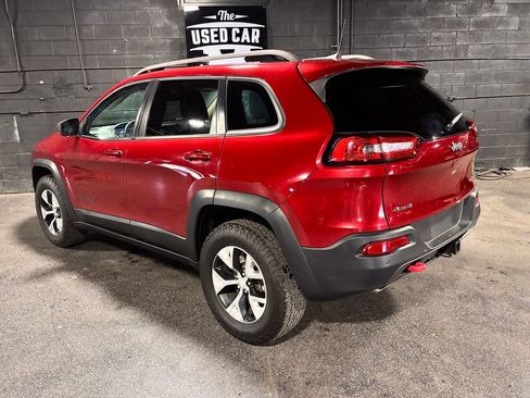 Used 2016 Jeep Cherokee Trailhawk w/ Leather Interior Group AWD/4WD image 38