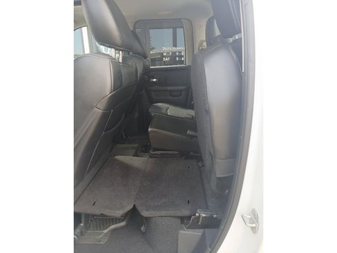 Used 2013 RAM 1500 Laramie w/ Convenience Group AWD/4WD image 16
