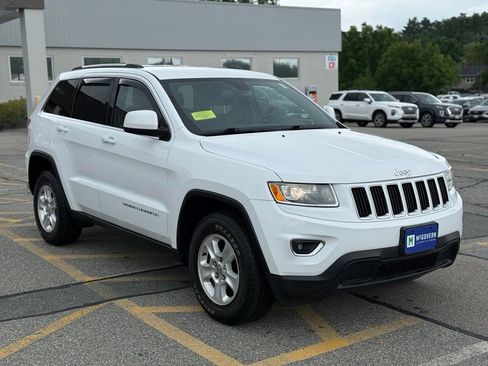 Used 2016 Jeep Grand Cherokee Laredo w/ Quick Order Package 23E AWD/4WD image 8