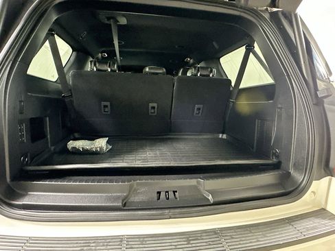 Used 2019 Ford Expedition Max XLT w/ Equipment Group 202A image 30