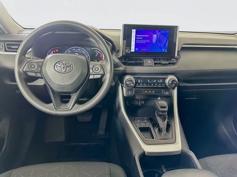 Certified 2025 Toyota RAV4 XLE FWD image 22