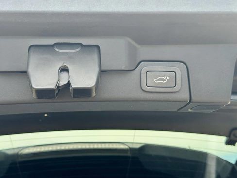 Used 2013 Land Rover Range Rover Evoque Pure Plus image 14