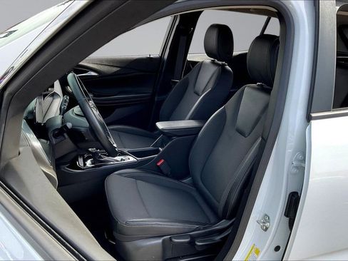 Used 2025 Buick Encore GX Preferred FWD image 21