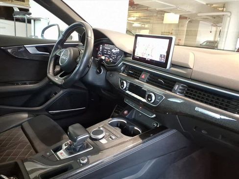 Used 2019 Audi S5 Premium Plus w/ Premium Plus image 25