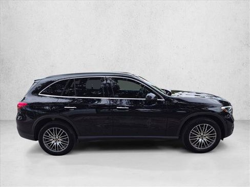 Certified 2026 Mercedes-Benz GLC 300 image 4